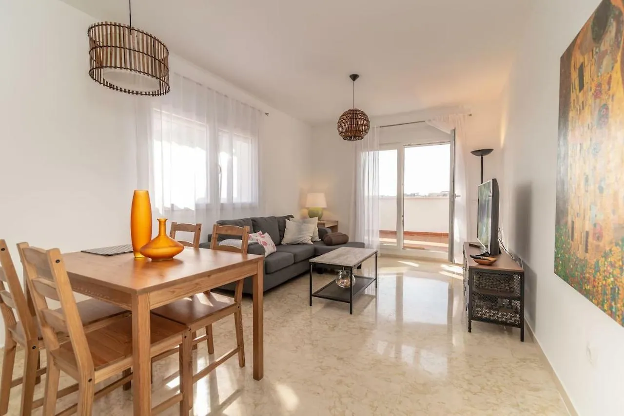 Recently Decorated 2Bdr Penthouse In Fuengirola Apartment